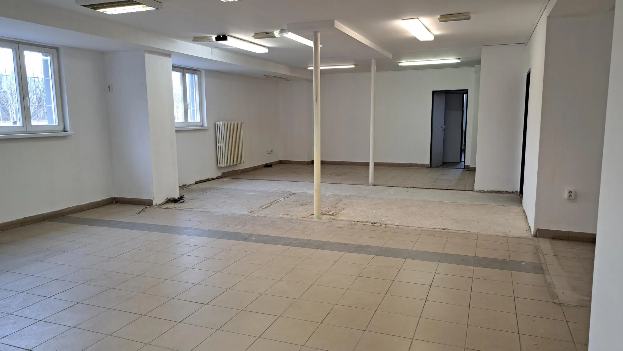 Obchodné priestory na sídlisku Vinbarg – fotka 3