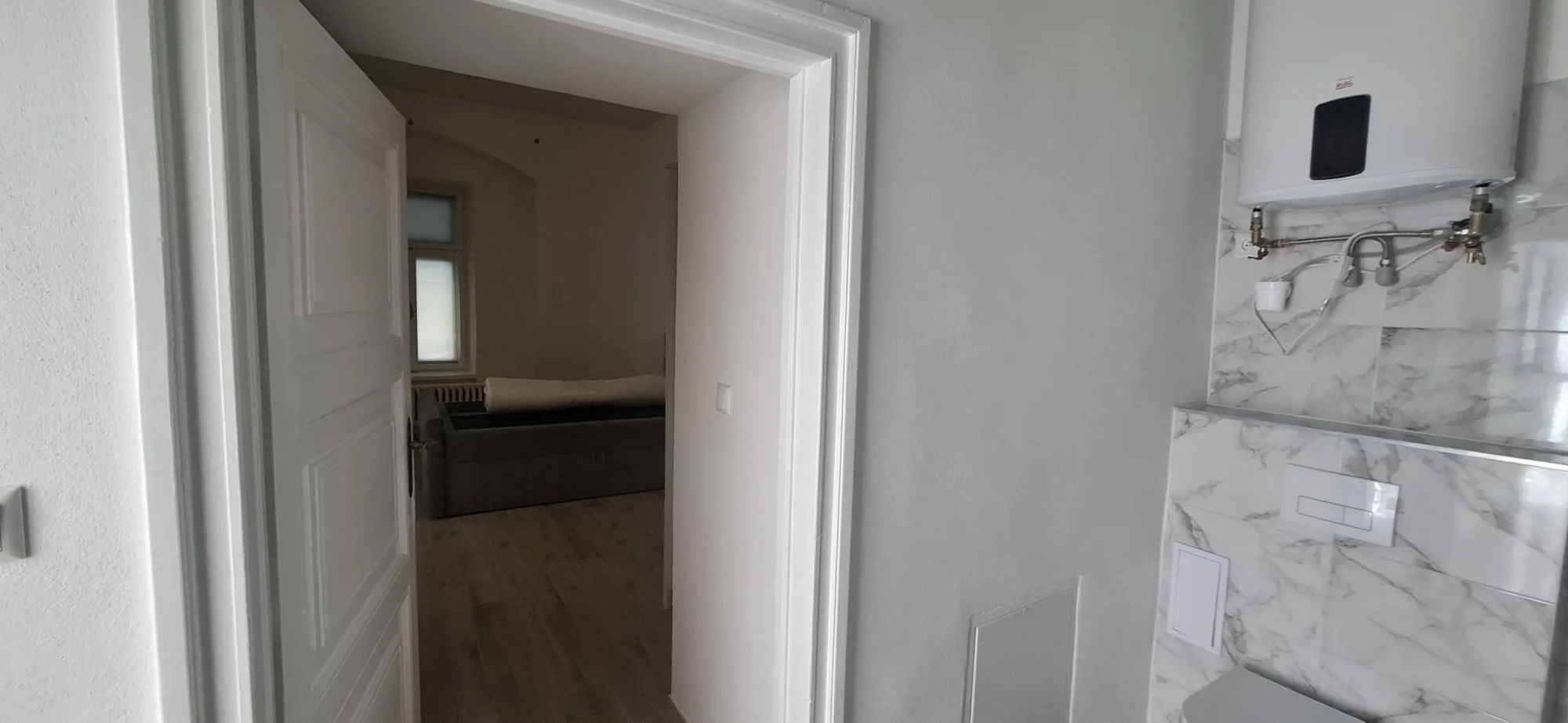 Radničné námestie 10 – 2 izbový byt 56 m² – fotka 6