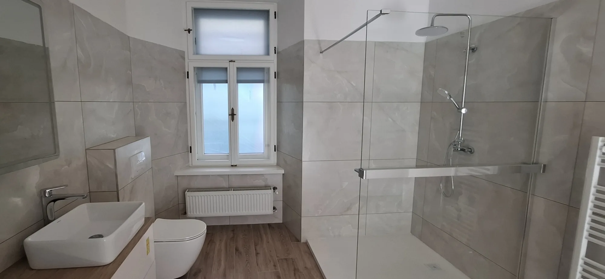 Radničné námestie 10 – 3 izbový byt 92 m² – fotka 8