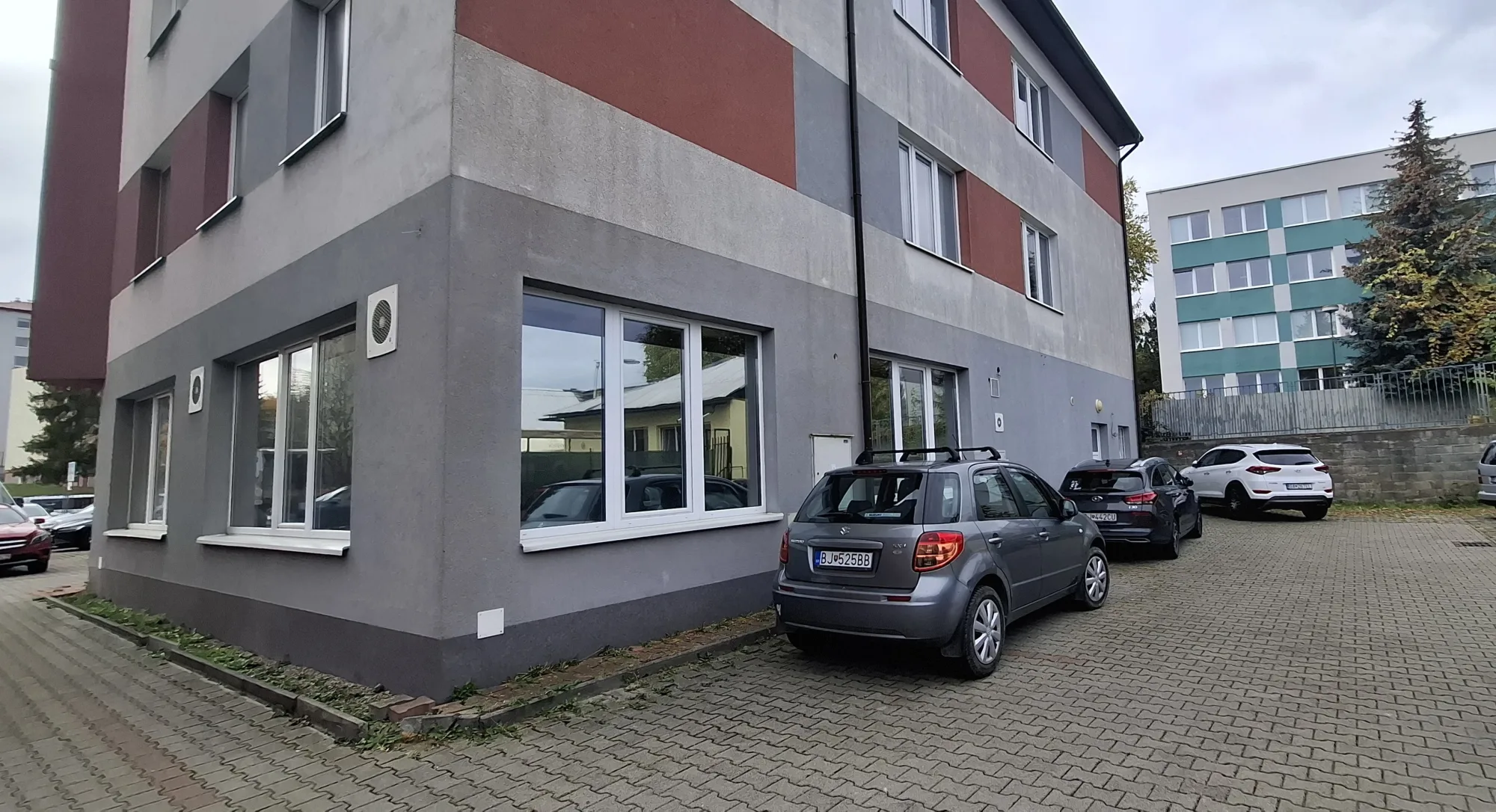  Obchodný priestor – Partizánska 48 – fotka 2